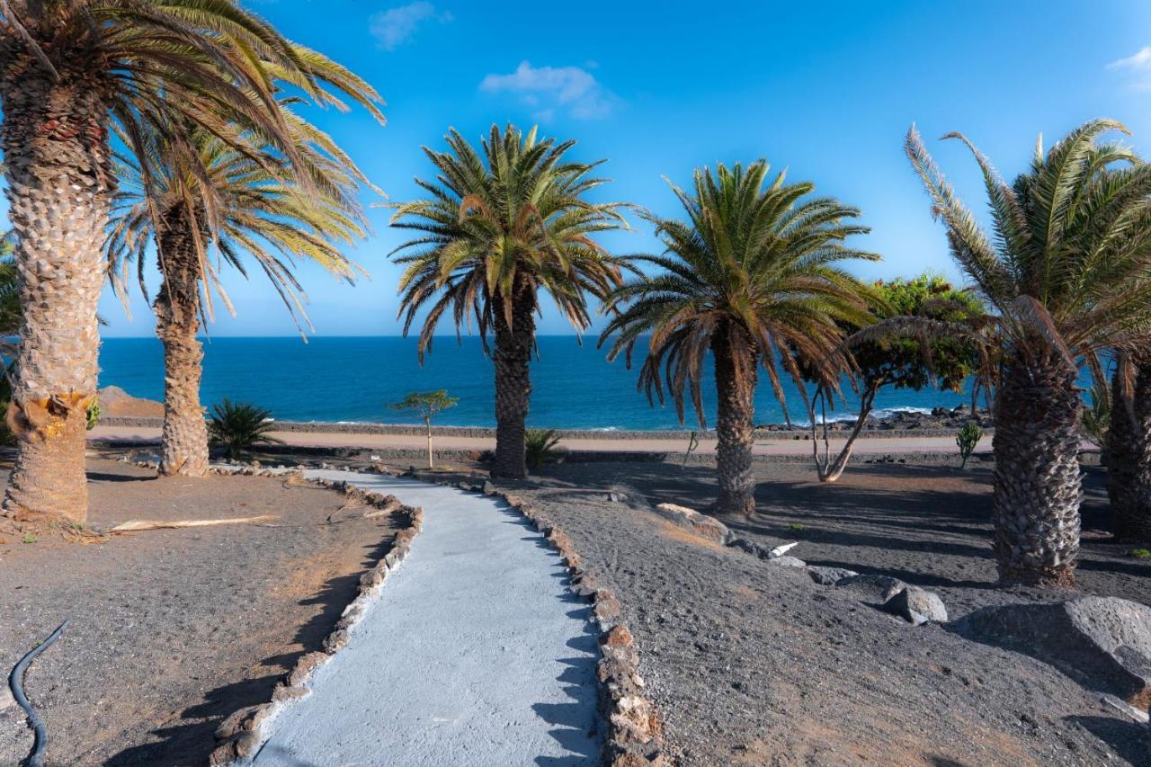 Luxury Casa Playa Roca Bord De Mer Costa Teguise Exterior foto